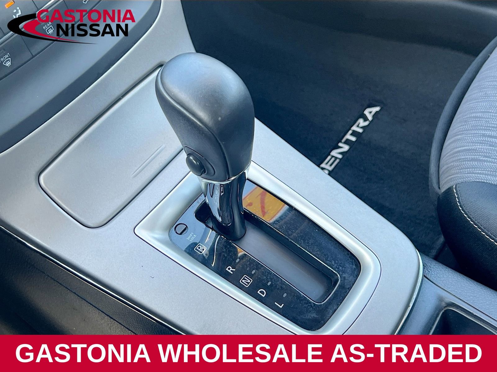 Used 2015 Nissan Sentra SV image 16