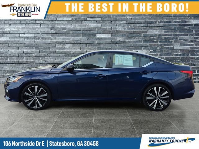 Used 2022 Nissan Altima 2.5 SR video 2