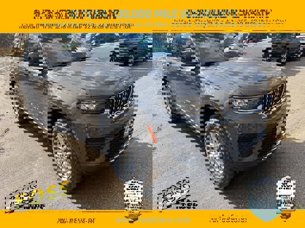 New 2025 Jeep Grand Cherokee Laredo X image 1