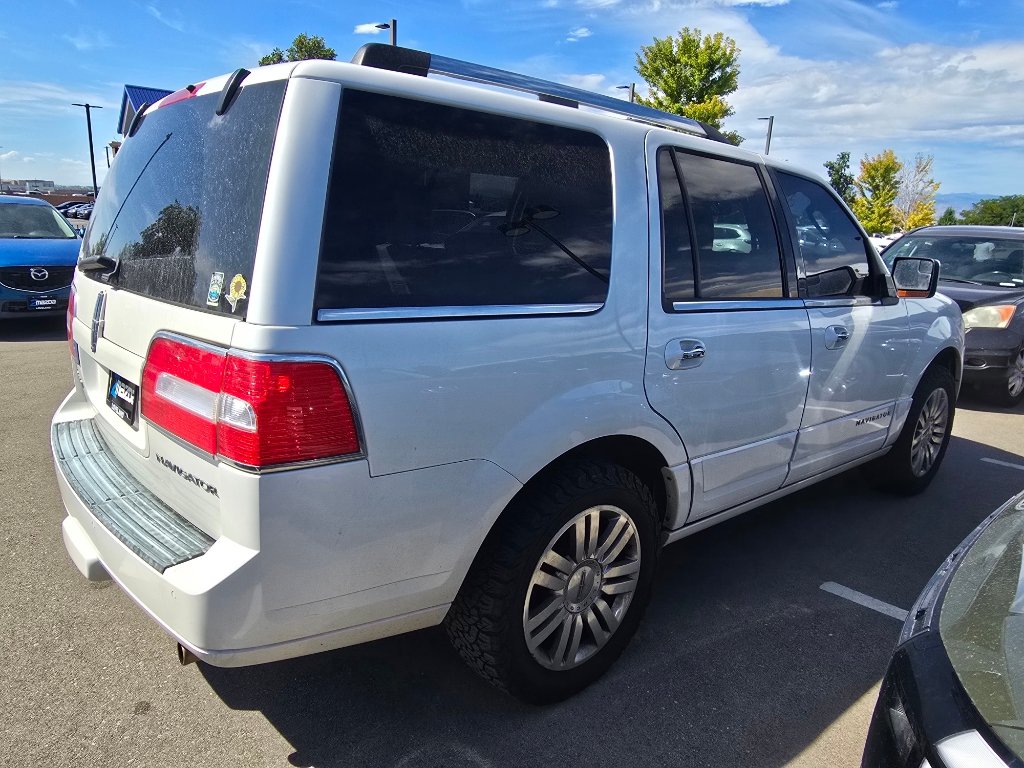 Used 2013 Lincoln Navigator 4WD w/ HD Trailer Tow Pkg image 5