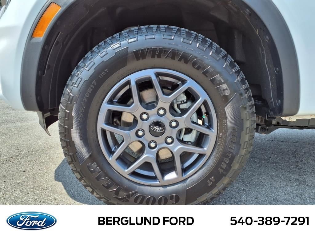 Used 2024 Ford Ranger XL image 11