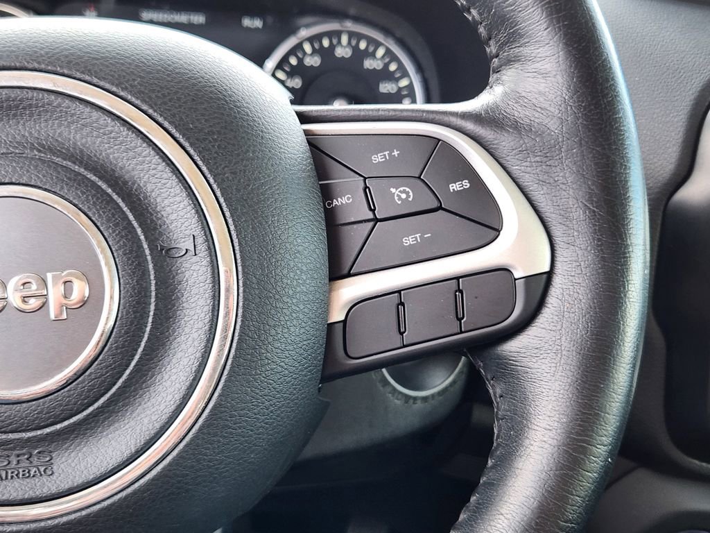 Used 2021 Jeep Renegade Latitude w/ Convenience Group image 18