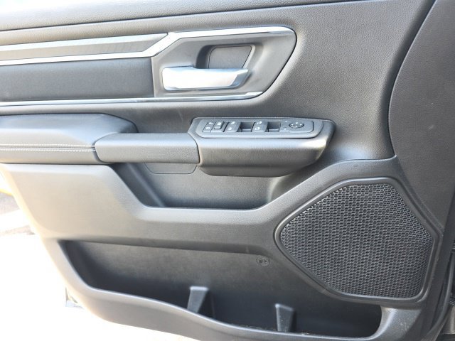 Used 2025 RAM 1500 Big Horn AWD/4WD image 18
