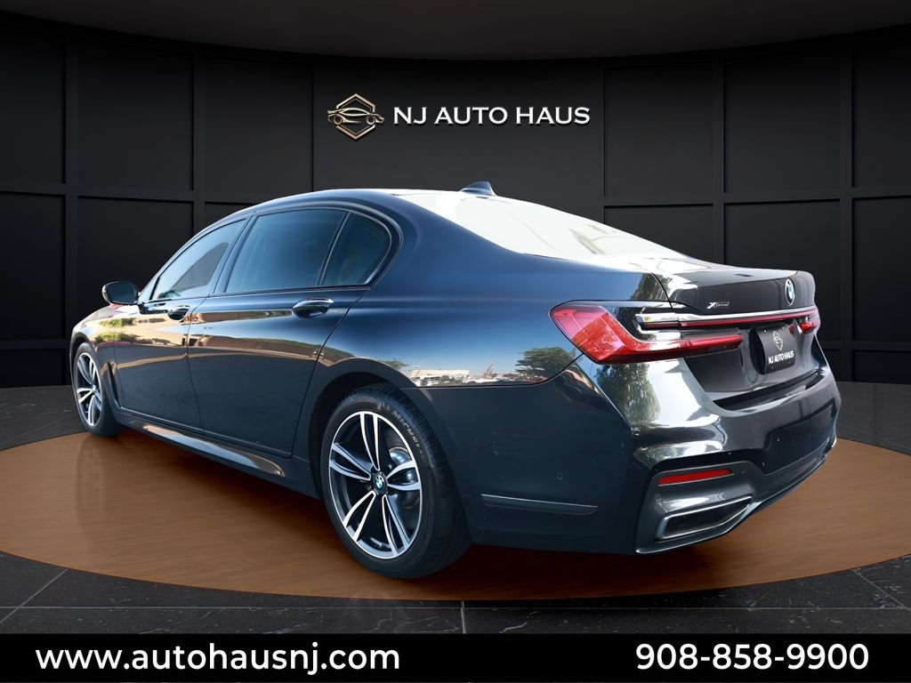 Used 2020 BMW 750i xDrive w/ Executive Package AWD/4WD image 5