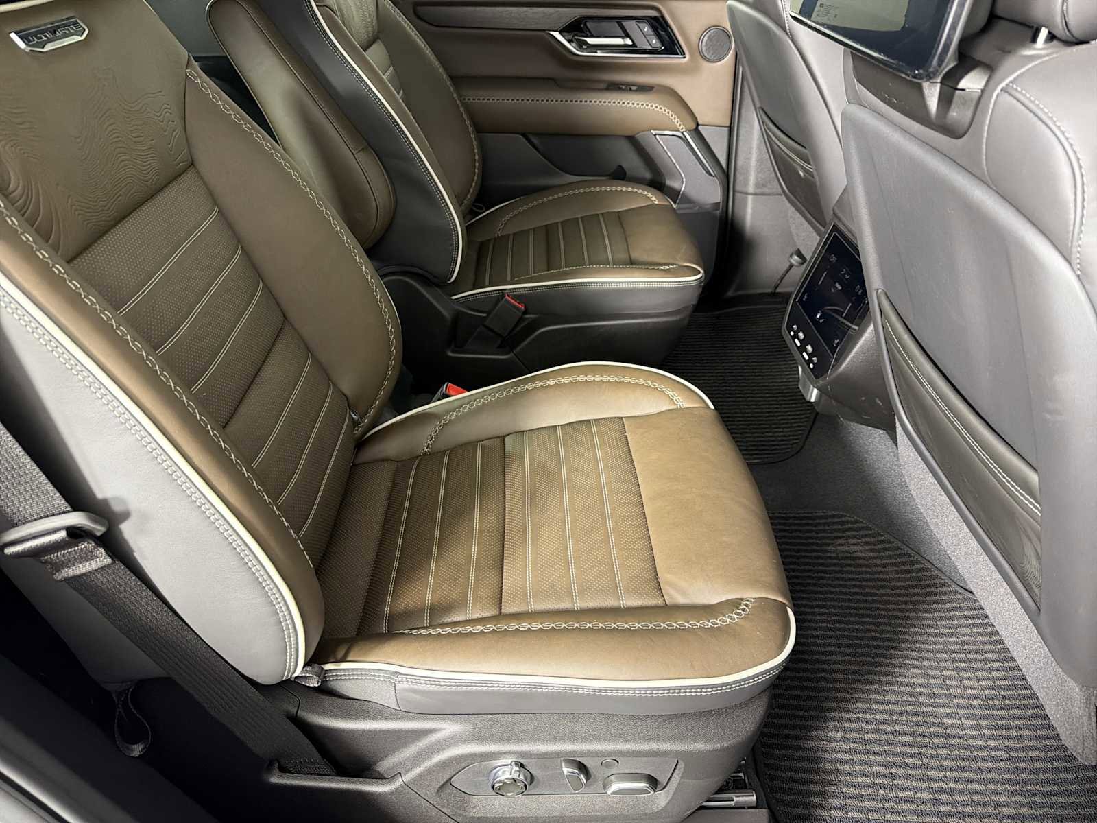 New 2026 GMC Yukon Denali Ultimate image 16