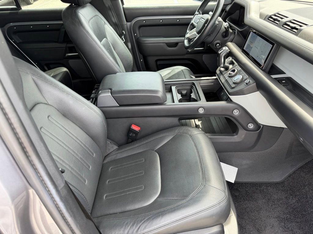 Used 2020 Land Rover Defender 110 S image 15