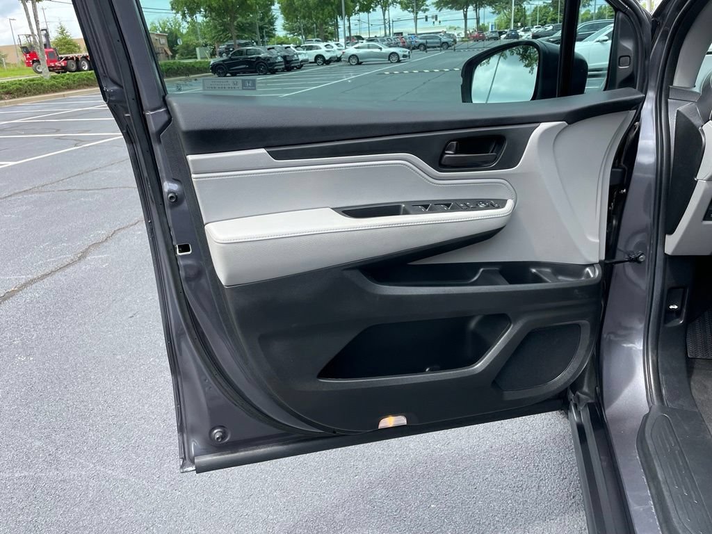 Certified 2024 Honda Odyssey EX image 24