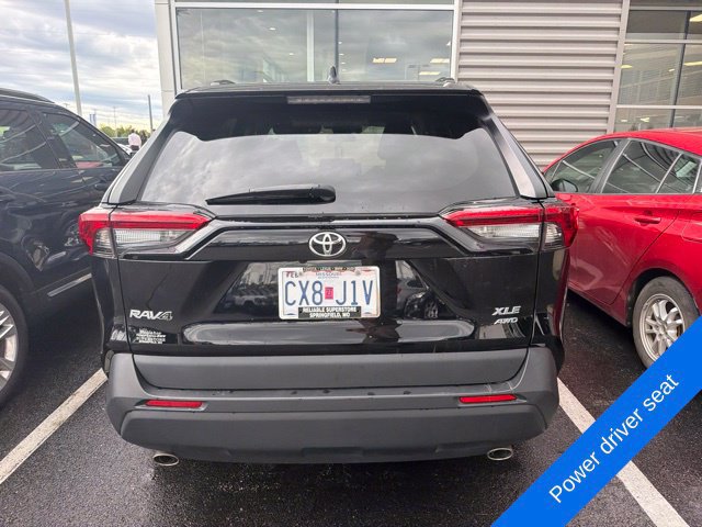Used 2021 Toyota RAV4 XLE w/ XLE Grade Weather Package AWD/4WD image 6