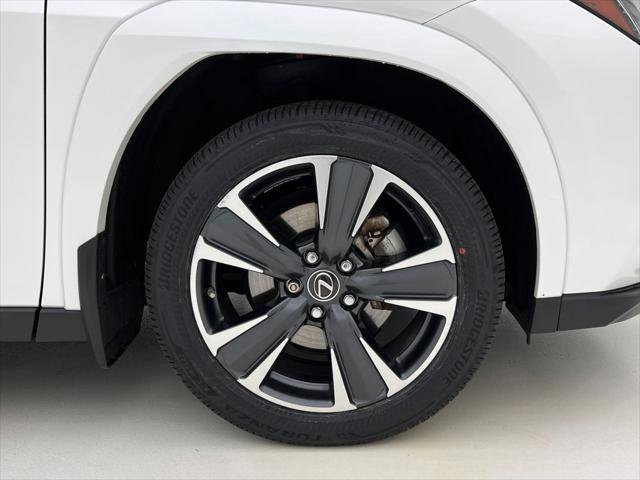 Certified 2022 Lexus UX 250h w/ Premium Package image 27