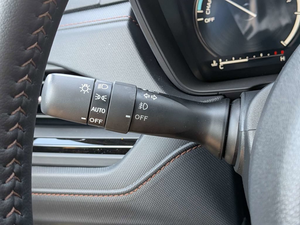 New 2026 Subaru Forester Touring AWD/4WD image 32