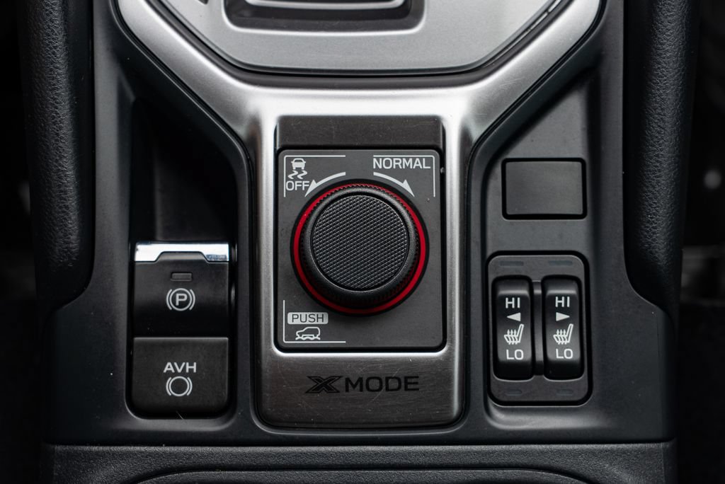 Used 2022 Subaru Forester Premium AWD/4WD image 19