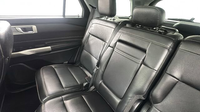 Used 2022 Ford Explorer Limited w/ Class IV Trailer Tow Package AWD/4WD image 14