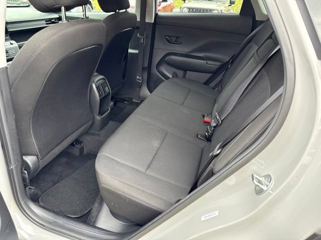 Used 2025 Hyundai Kona SEL AWD/4WD image 20