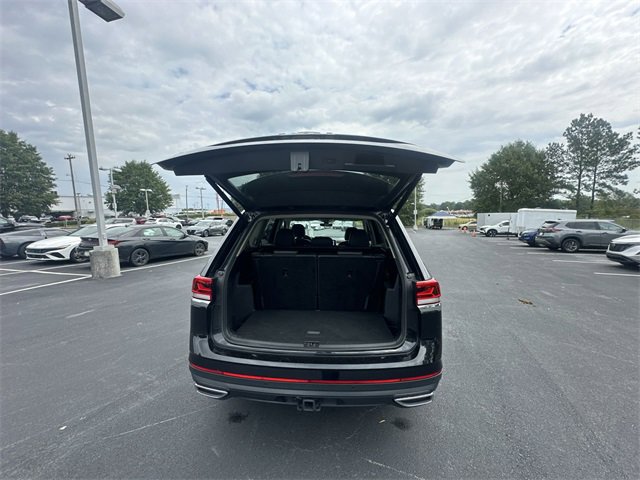 Used 2024 Volkswagen Atlas SE image 19