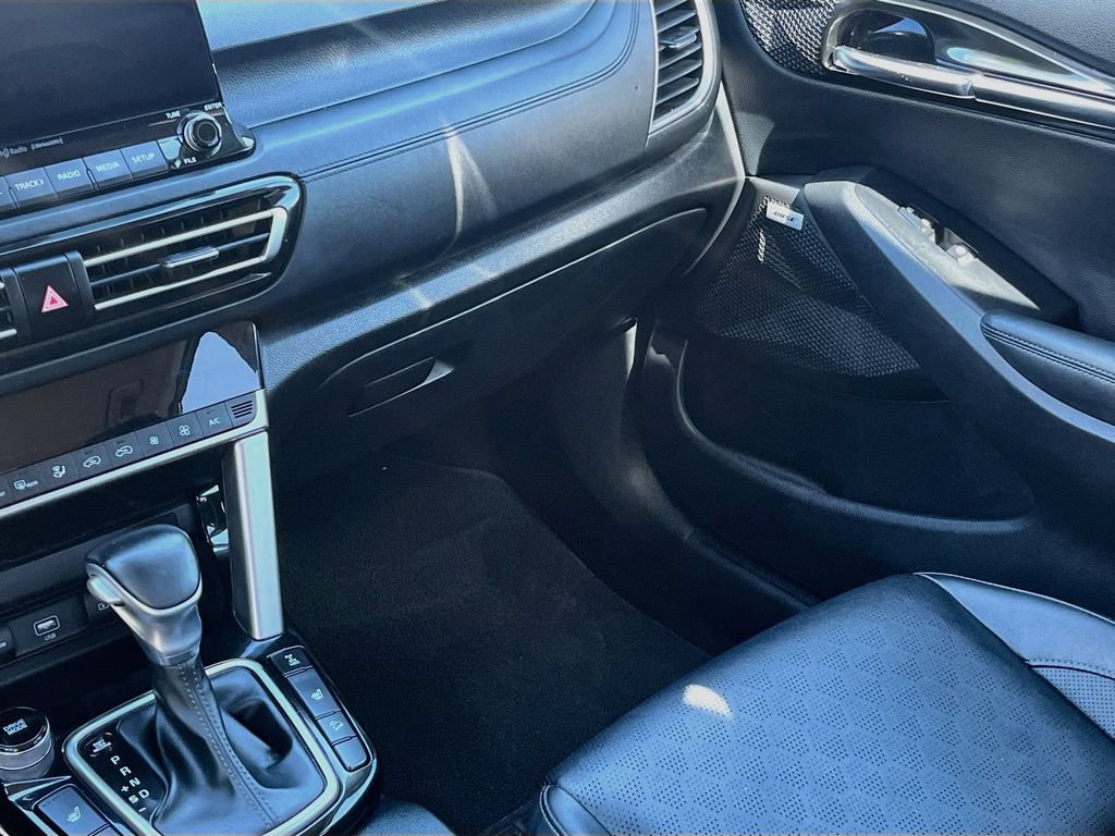 Used 2021 Kia Seltos SX w/ SX Sunroof Package AWD/4WD image 24