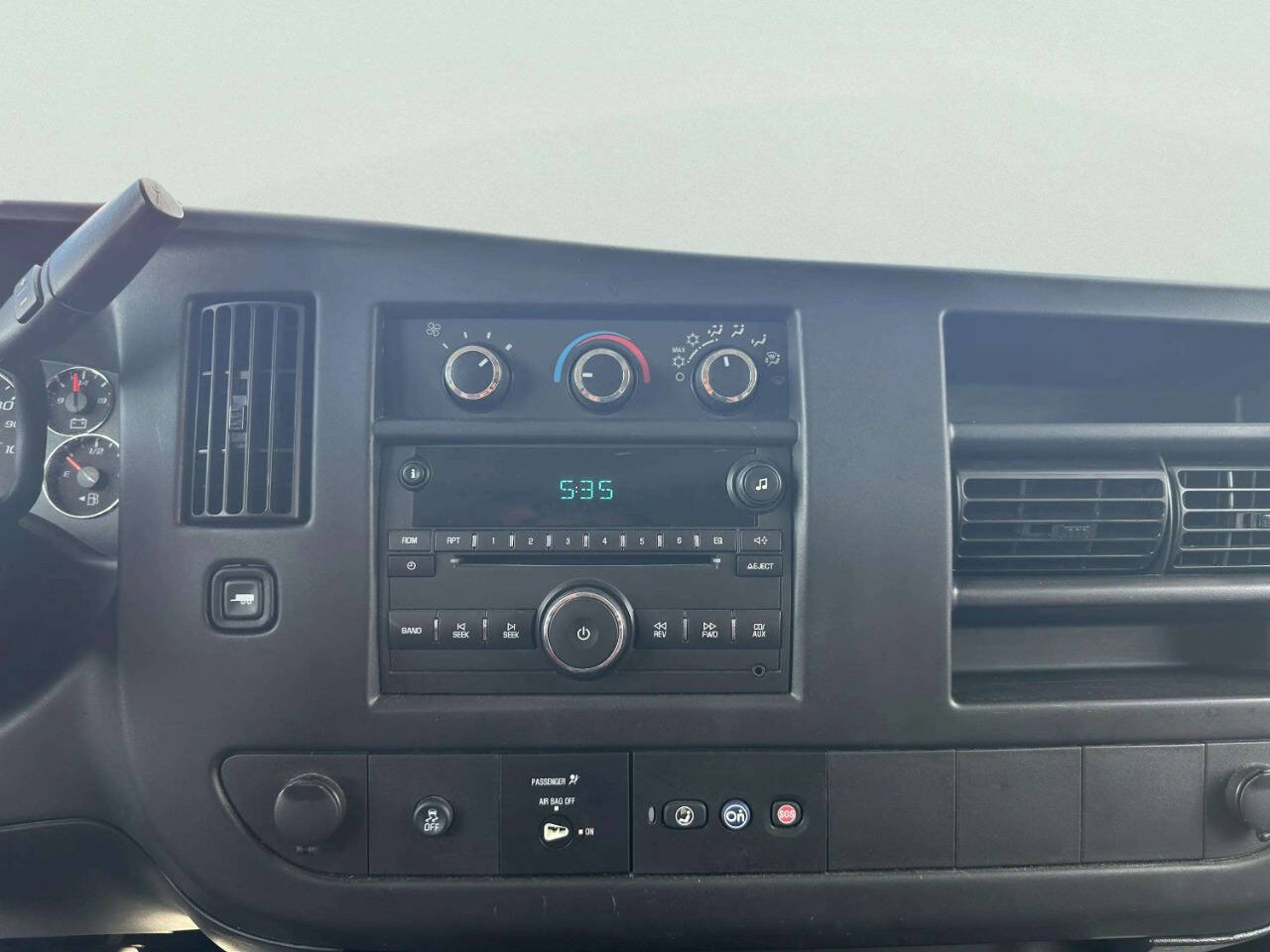 Used 2014 Chevrolet Express 3500 LT w/ LT Preferred Equipment Group RWD image 37