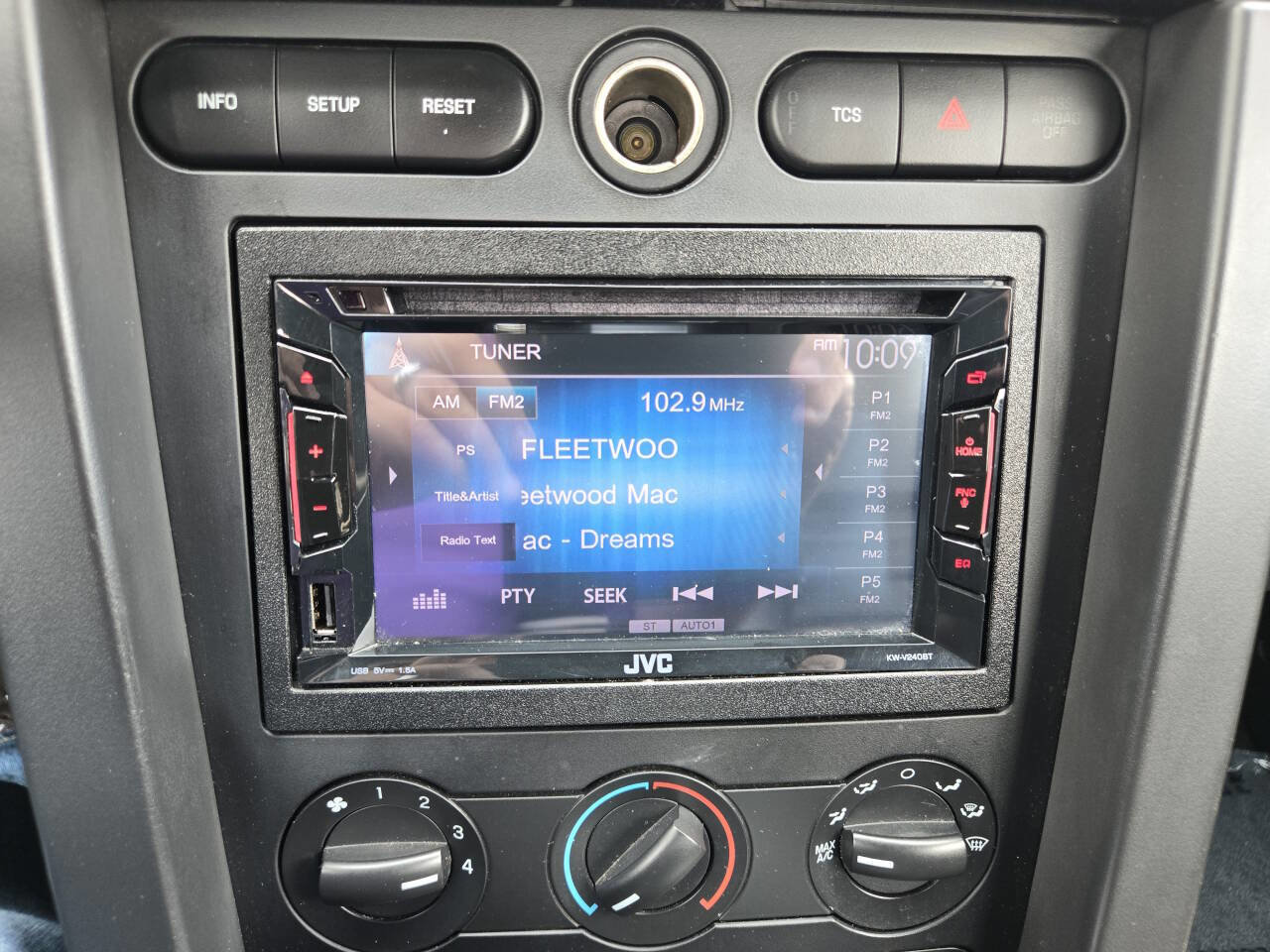 Used 2007 Ford Mustang GT image 26