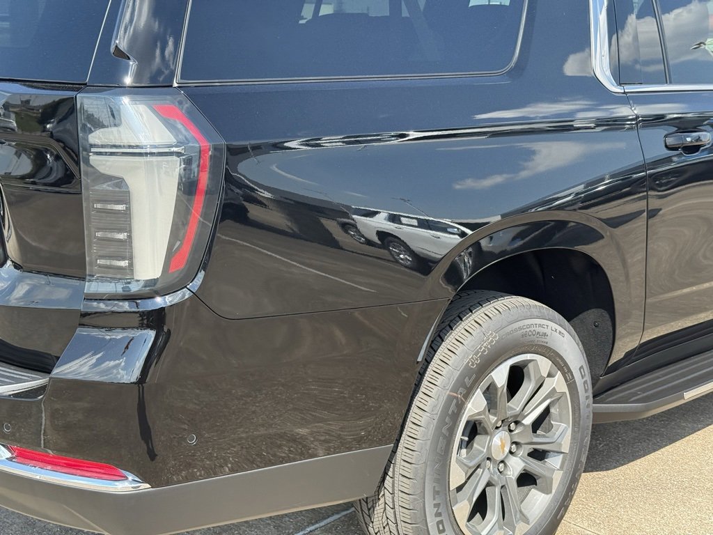 New 2026 Chevrolet Suburban LT w/ Comfort Package image 11