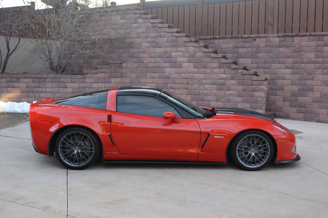 Used 2011 Chevrolet Corvette Z06 image 8