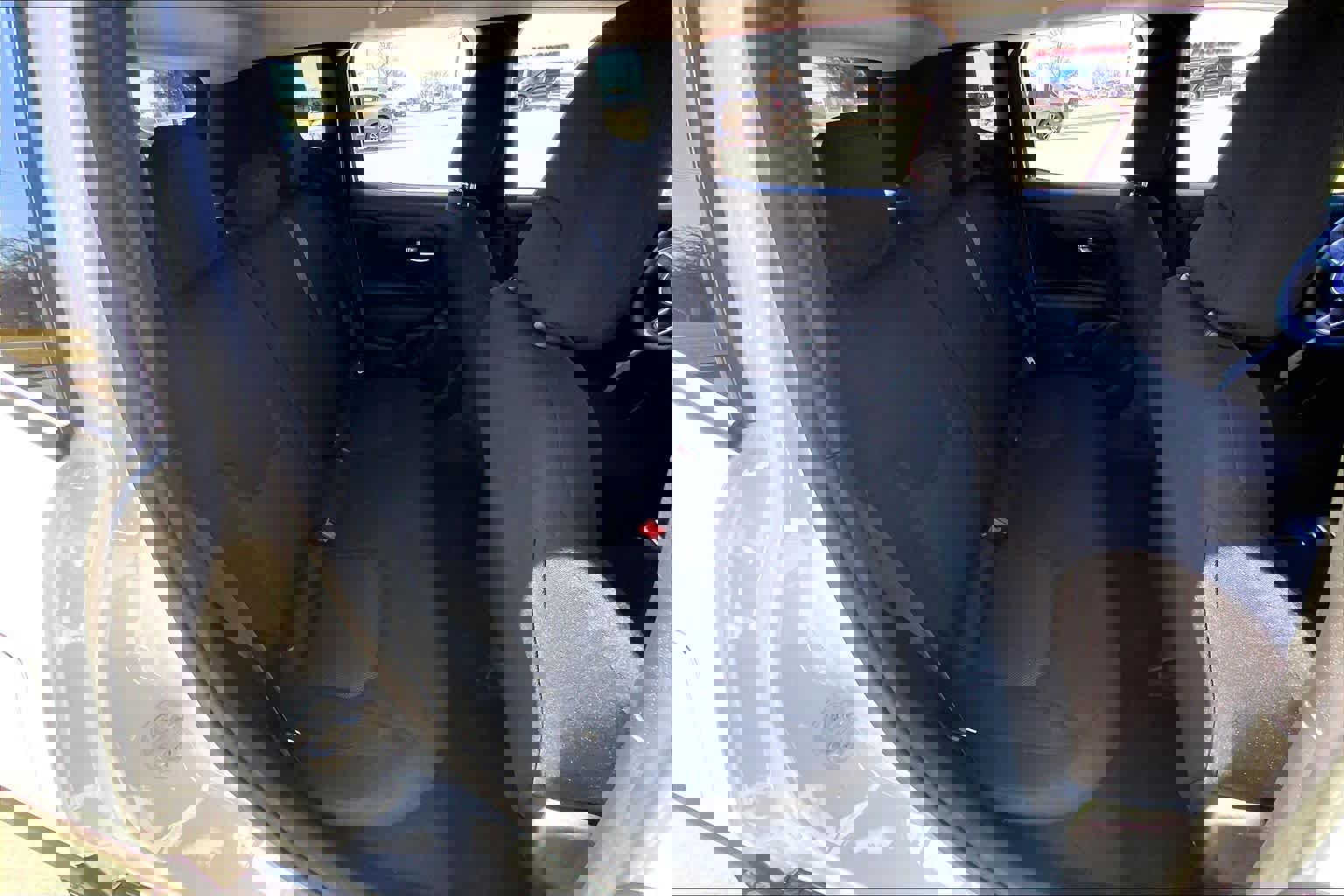 Used 2023 Jeep Renegade Latitude image 19