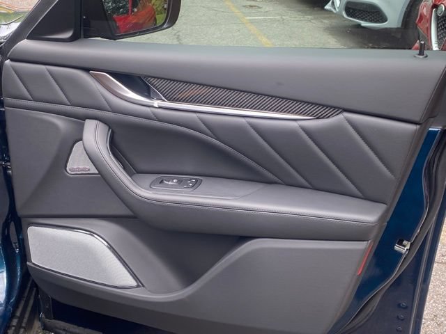 New 2024 Maserati Levante Trofeo image 36