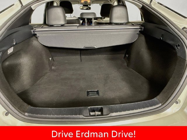 Certified 2016 Toyota Prius Four Touring FWD image 34