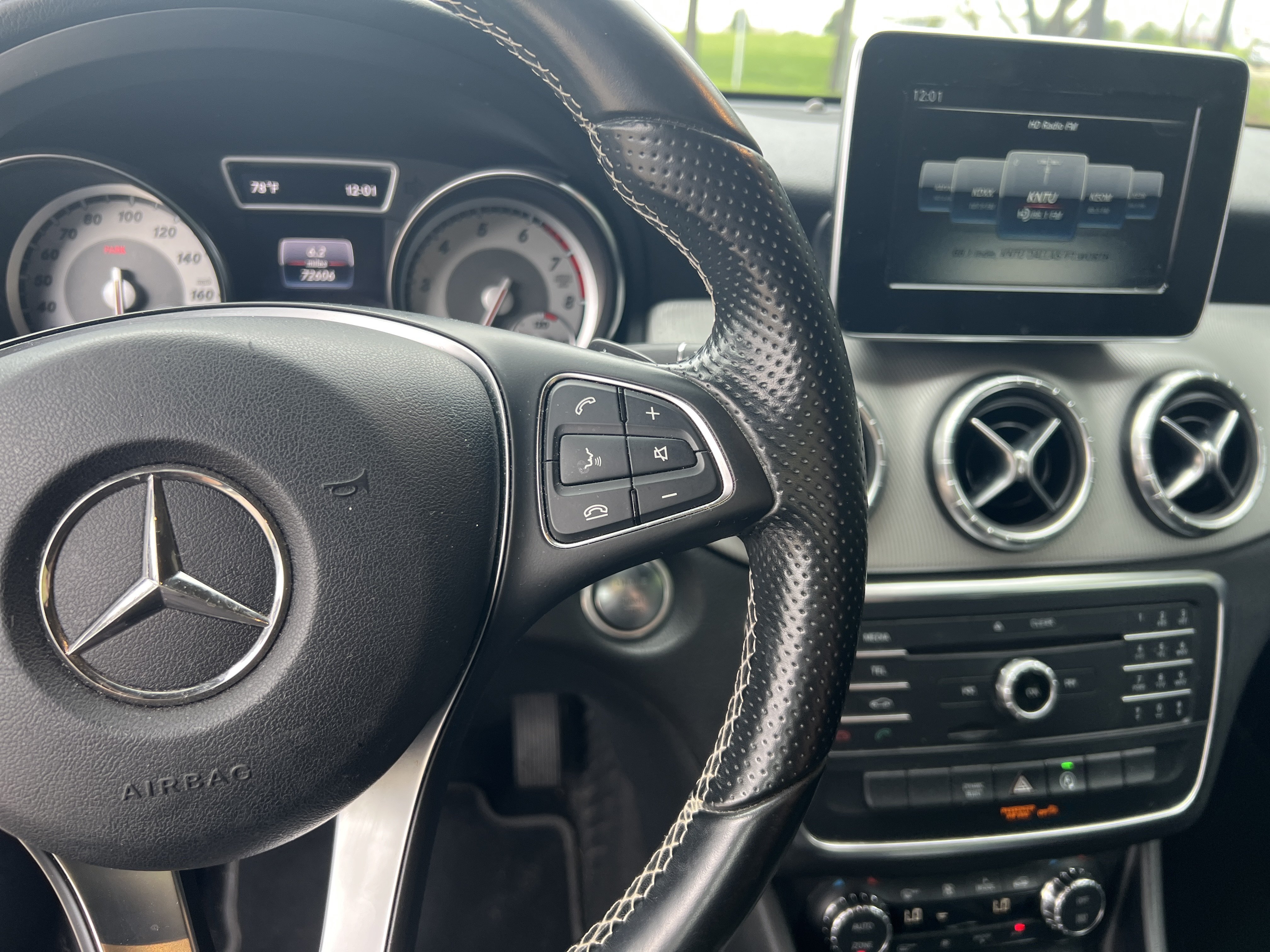 Used 2016 Mercedes-Benz CLA 250 image 18