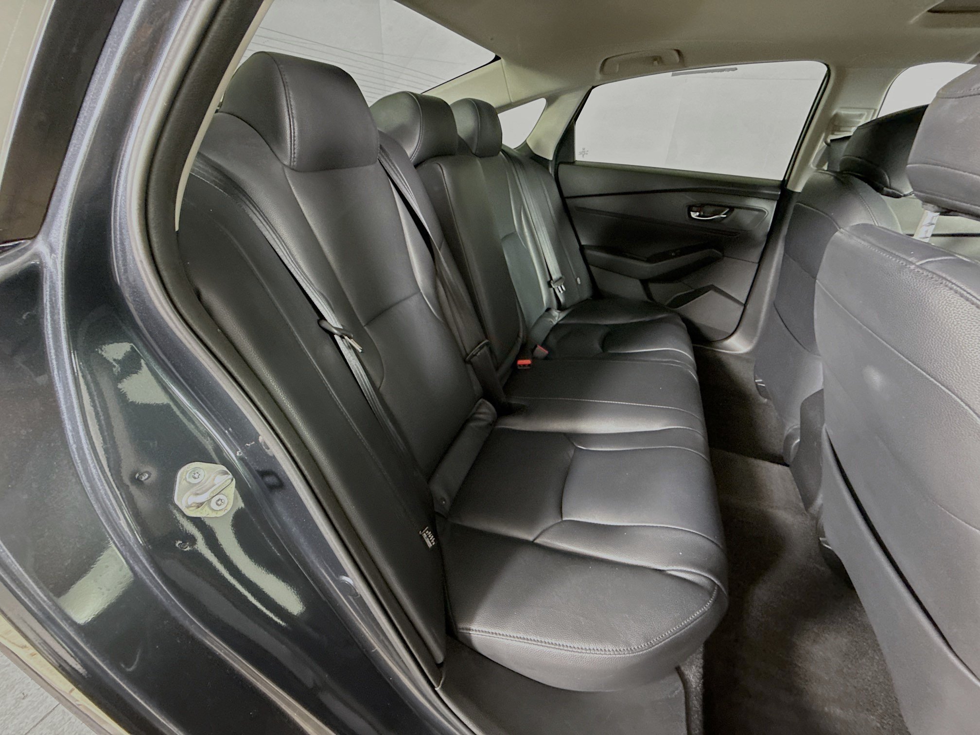 Certified 2023 Honda Accord EX image 33