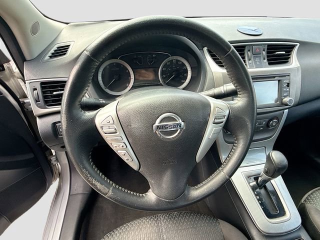 Used 2014 Nissan Sentra SR w/ Premium Package image 13