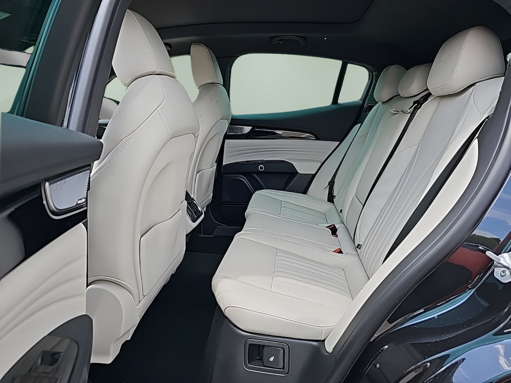 New 2024 Maserati Grecale Modena AWD/4WD image 26