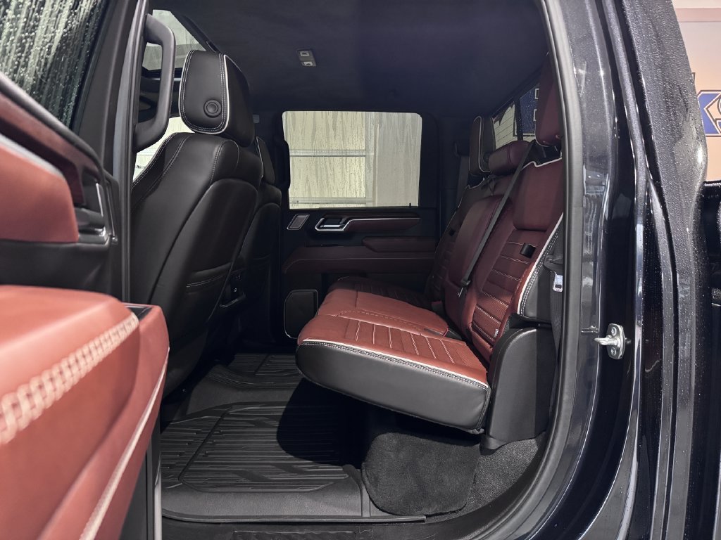 Certified 2025 GMC Sierra 2500 Denali Ultimate w/ Snow Plow Prep/Camper Package AWD/4WD image 13