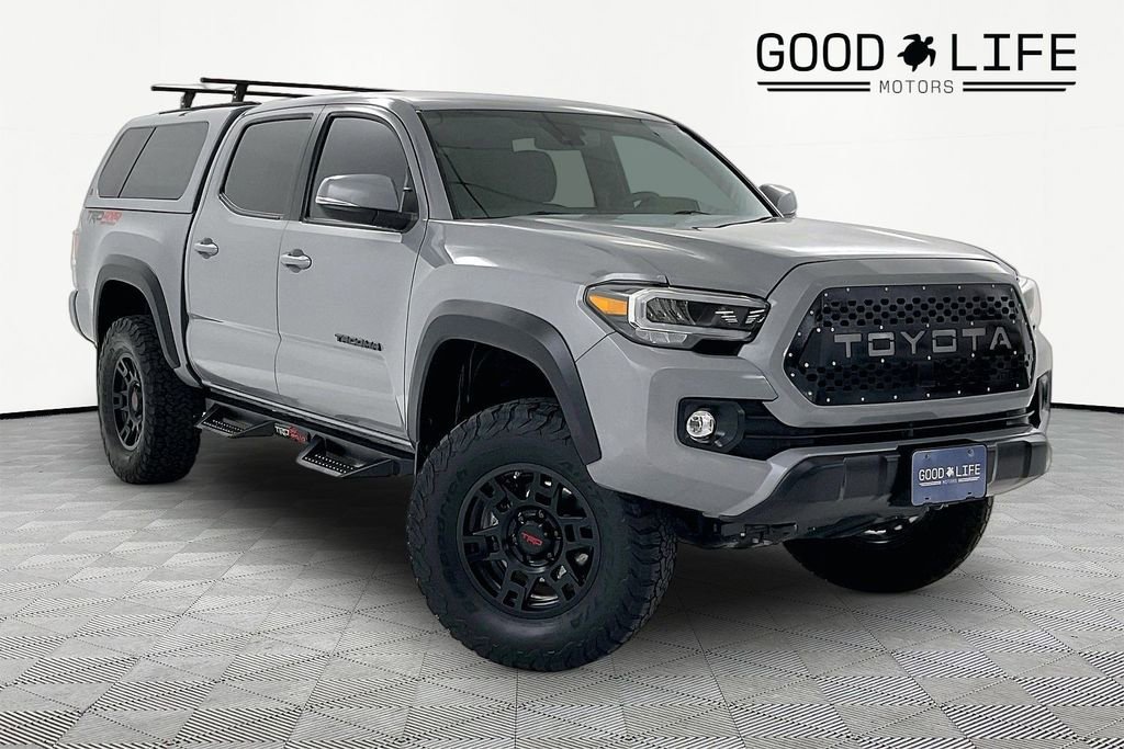 Used 2020 Toyota Tacoma TRD Off-Road w/ Technology Package AWD/4WD image 1