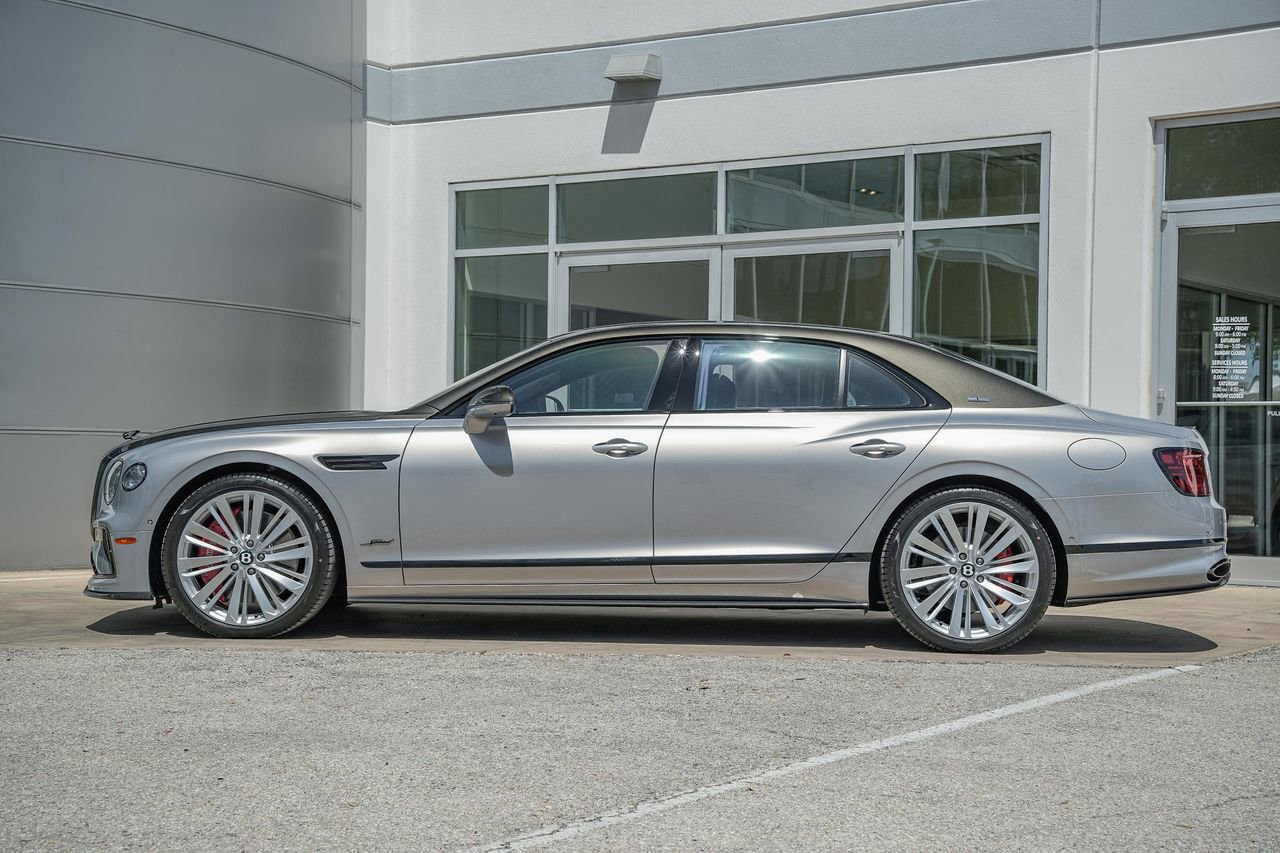 New 2025 Bentley Flying Spur Plug-In Hybrid image 14