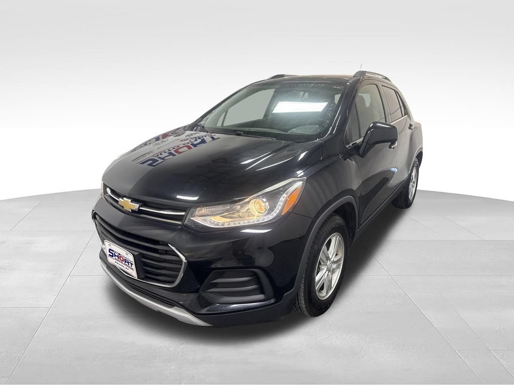 Used 2019 Chevrolet Trax LT w/ Driver Confidence Package FWD image 2
