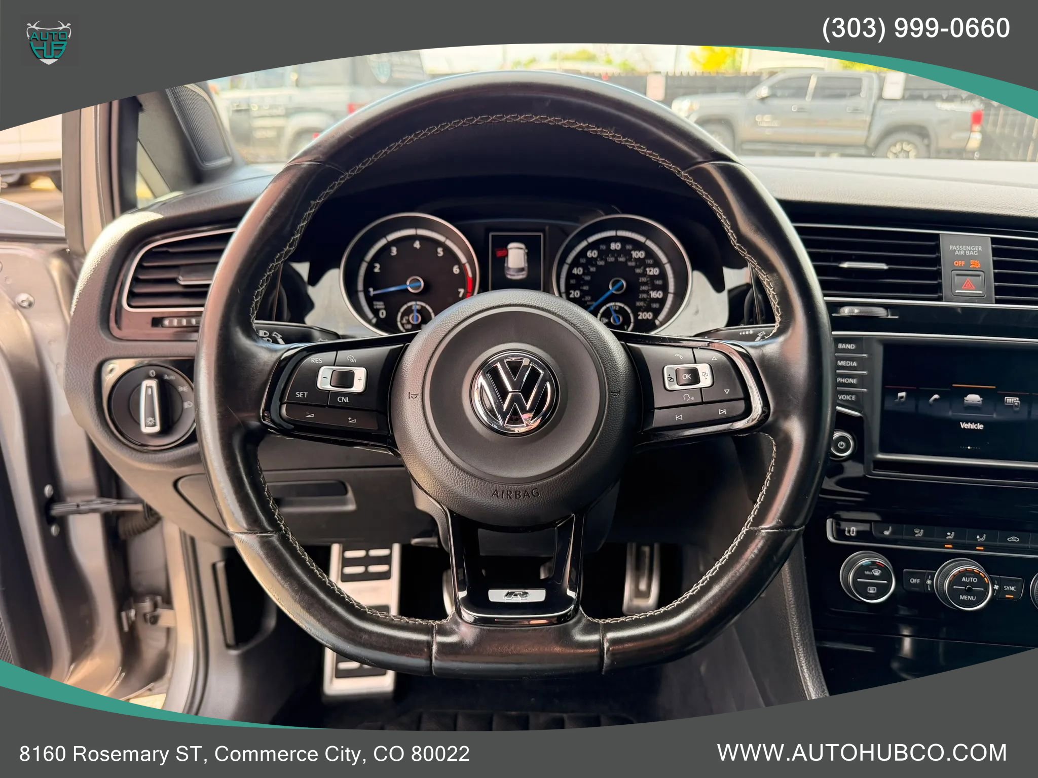 Used 2016 Volkswagen Golf R 4-Door AWD/4WD image 14