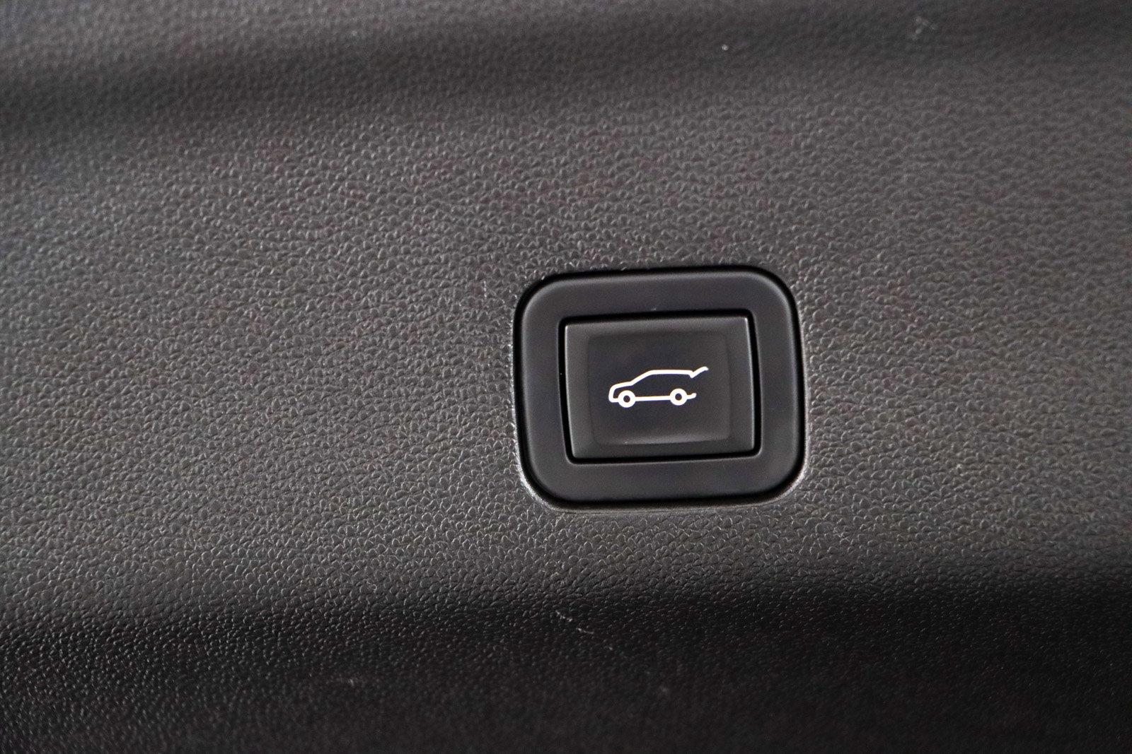 Used 2023 GMC Yukon Denali AWD/4WD image 35