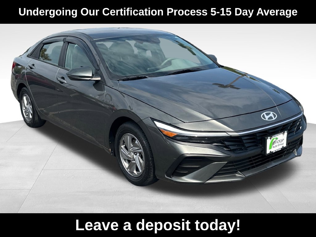 Used 2024 Hyundai Elantra SE FWD 360° Tour