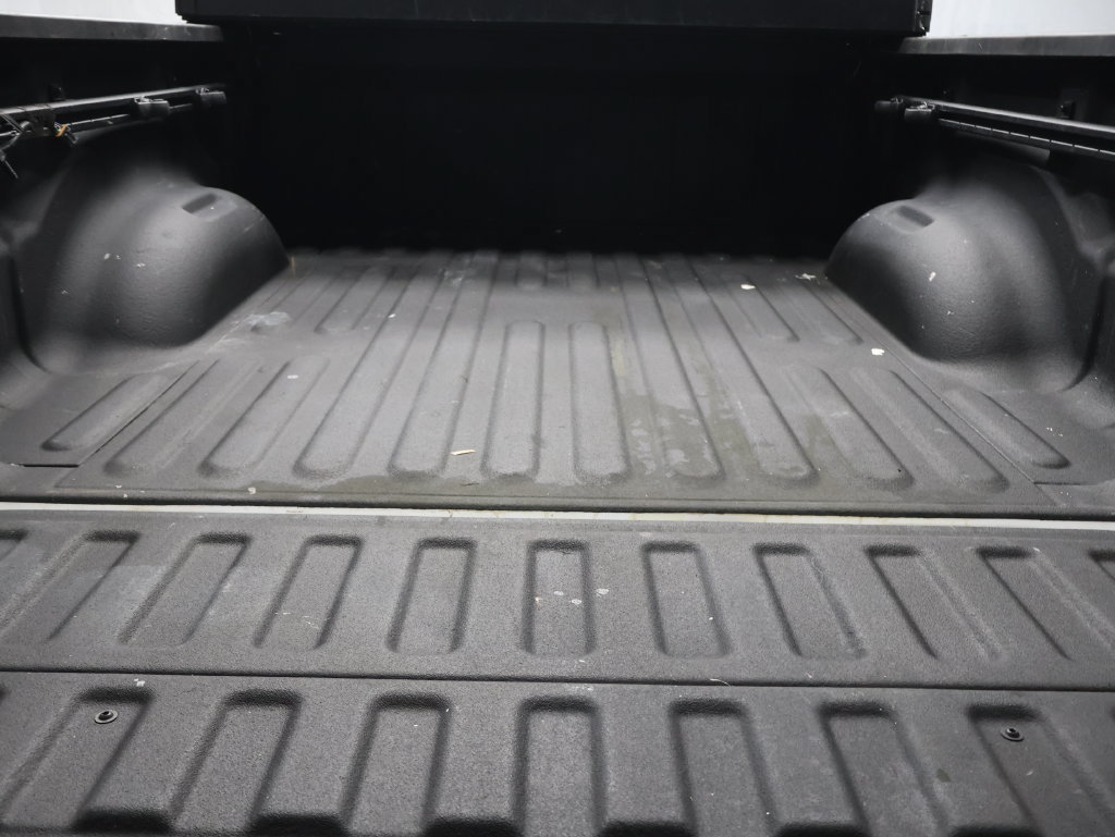 Used 2020 RAM 1500 Big Horn AWD/4WD image 13