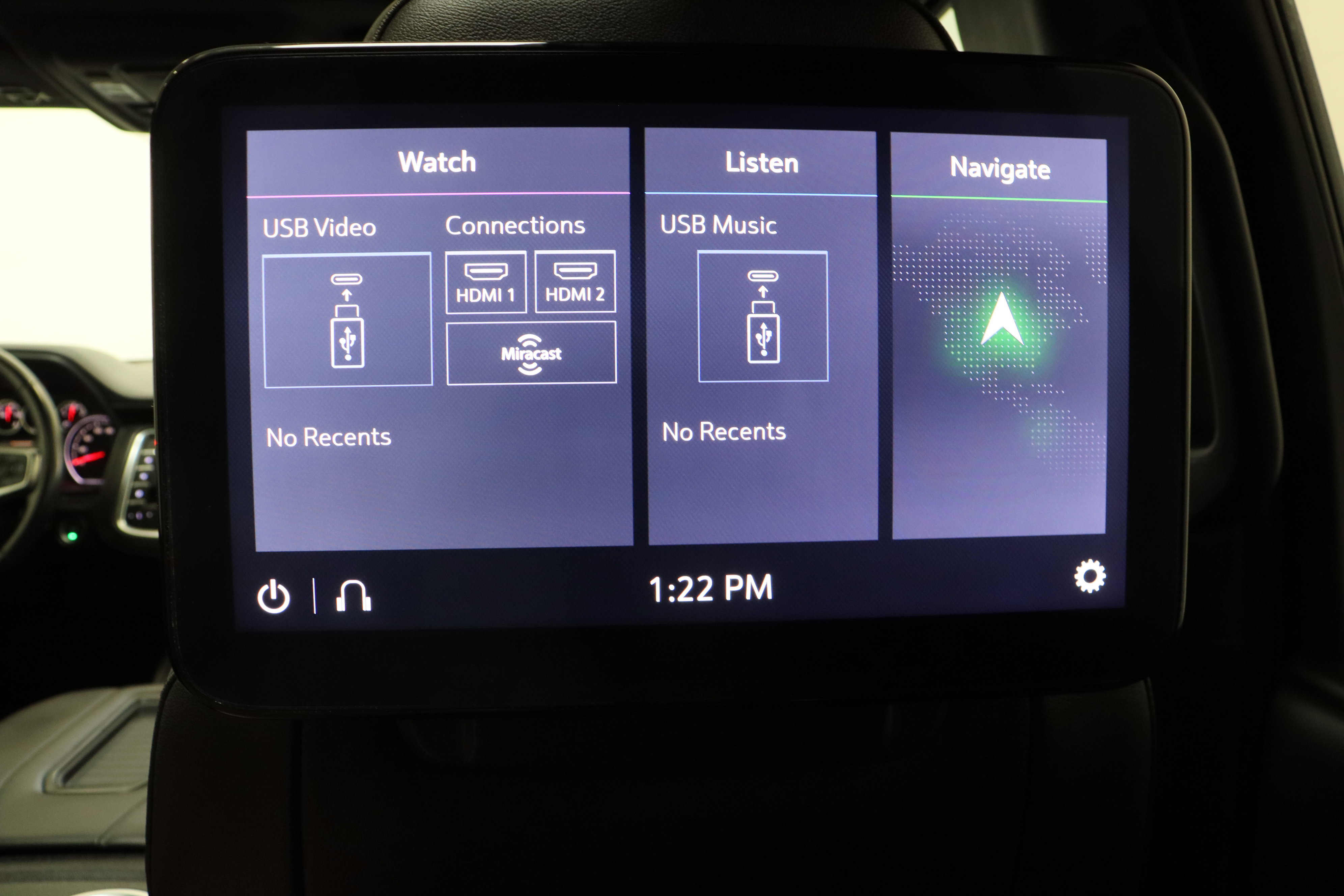 Used 2021 Chevrolet Tahoe Z71 w/ Rear Media and Nav Package AWD/4WD image 33
