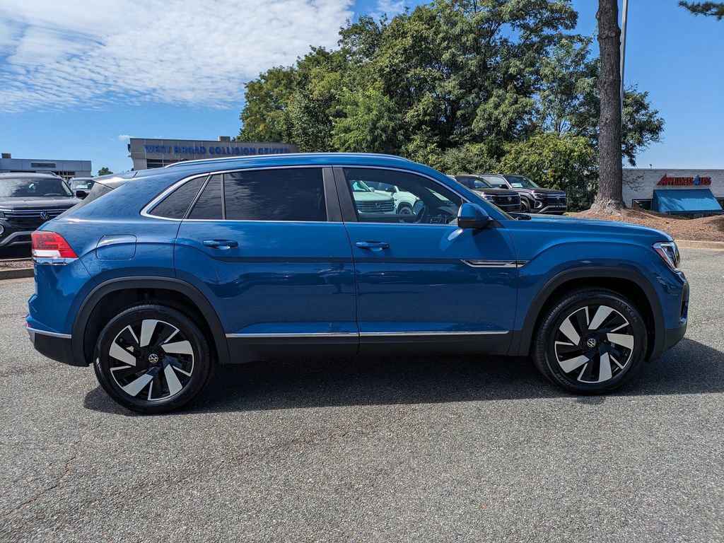 New 2026 Volkswagen Atlas Cross Sport SEL image 3