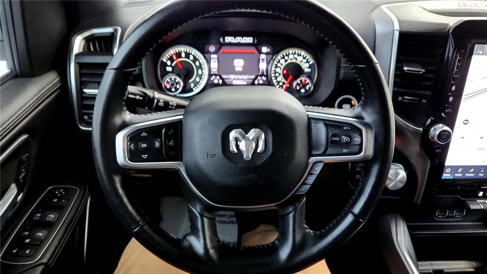 Used 2023 RAM 1500 Laramie image 14