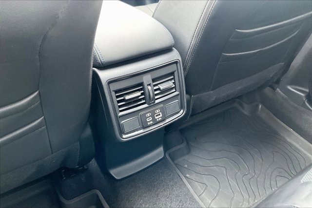 Used 2025 Subaru Forester Limited image 10