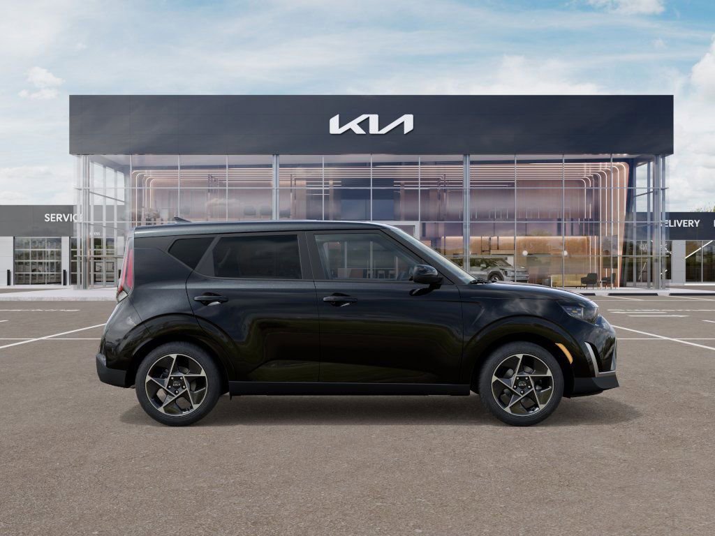 New 2025 Kia Soul EX FWD image 7