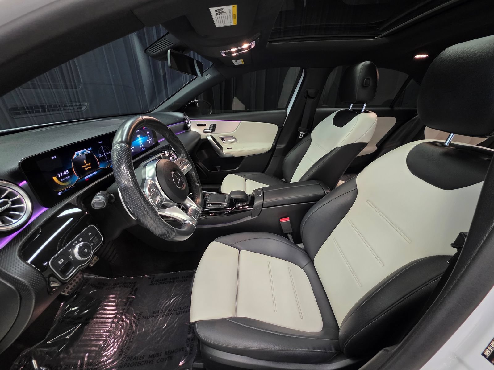 Used 2021 Mercedes-Benz A 35 AMG 4MATIC image 19