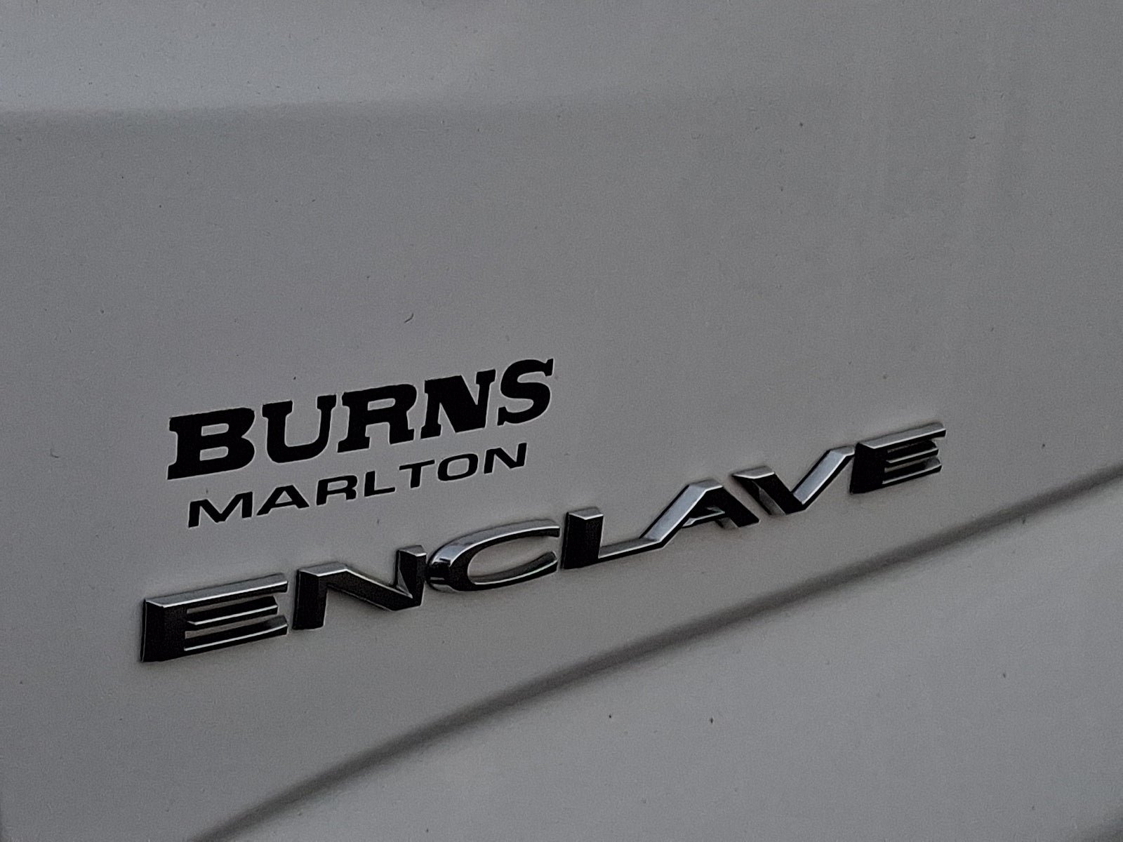Used 2024 Buick Enclave Essence FWD image 29