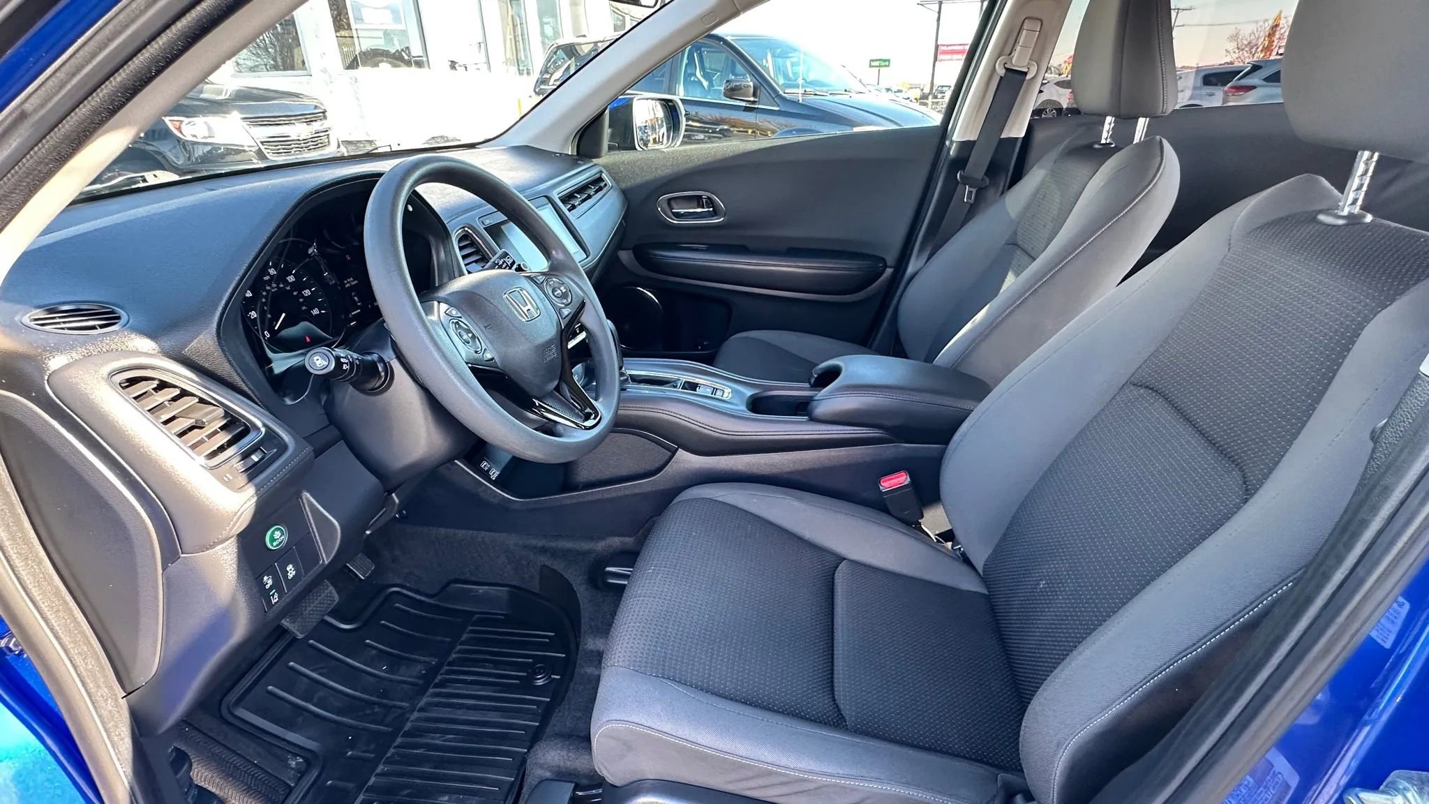 Used 2021 Honda HR-V EX image 17