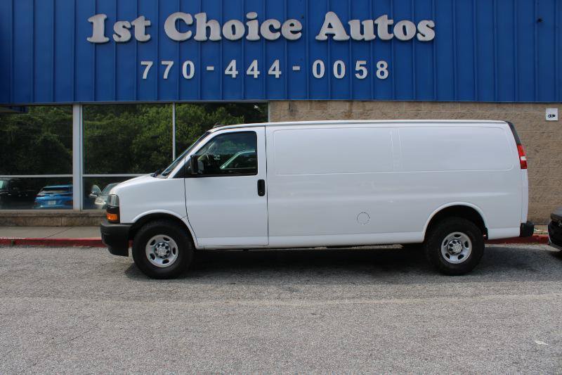 Used 2021 Chevrolet Express 2500 Extended w/ Driver Convenience Package RWD image 17