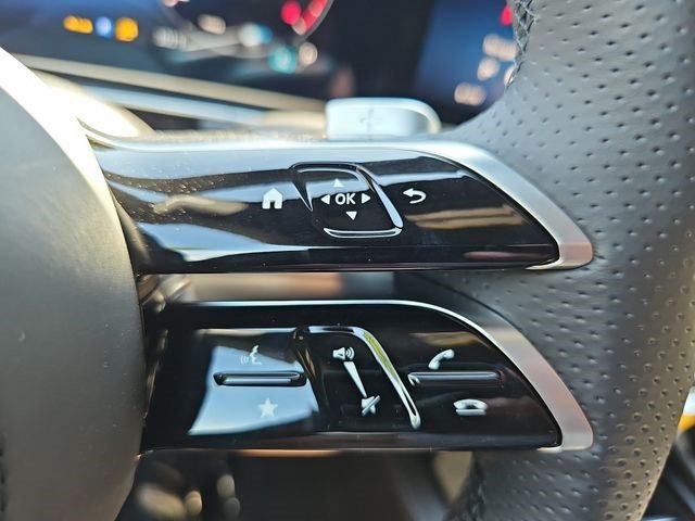 New 2026 Mercedes-Benz GLS 580 4MATIC image 18