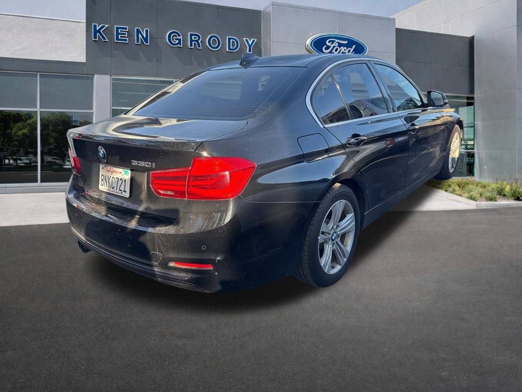 Used 2017 BMW 330i Sedan image 3