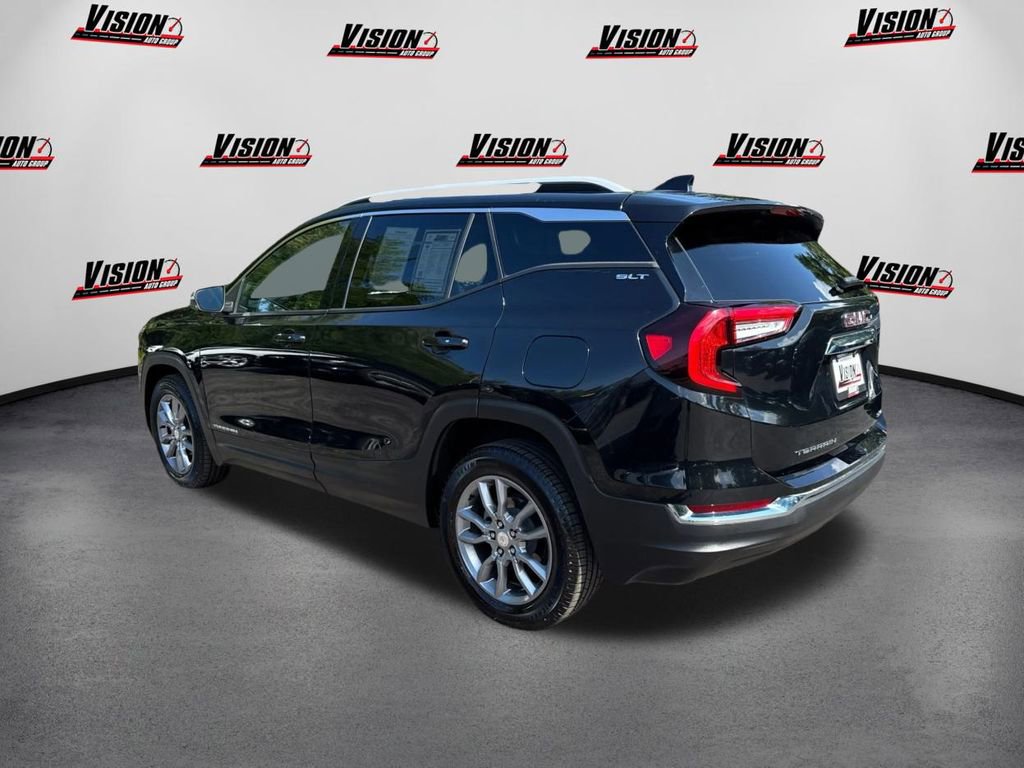 Used 2022 GMC Terrain SLT image 7